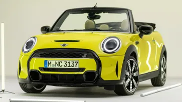 MINI 3-door และ 5-door 2021 ใหม่ ปล่อยรุ่นปรับโฉมเพิ่มความน่าใช้ยิ่งขึ้น