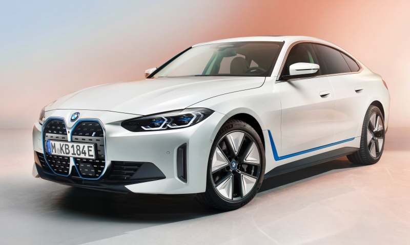 BMW i4 2021 ใหม่ ขุมพลังไฟฟ้า 530 แรงม้า เผยโฉมอย่างเป็นทางการแล้ว