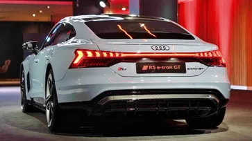 Audi e-tron GT 2021 ใหม่ ขุมพลังไฟฟ้าล้วน 100% เคาะราคาในไทยเริ่ม 6,390,000 บาท