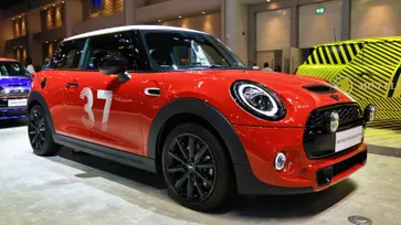 MINI Paddy Hopkirk Edition 2021 ใหม่ รุ่นพิเศษเพียง 37 คัน ราคา 2,555,000 บาท