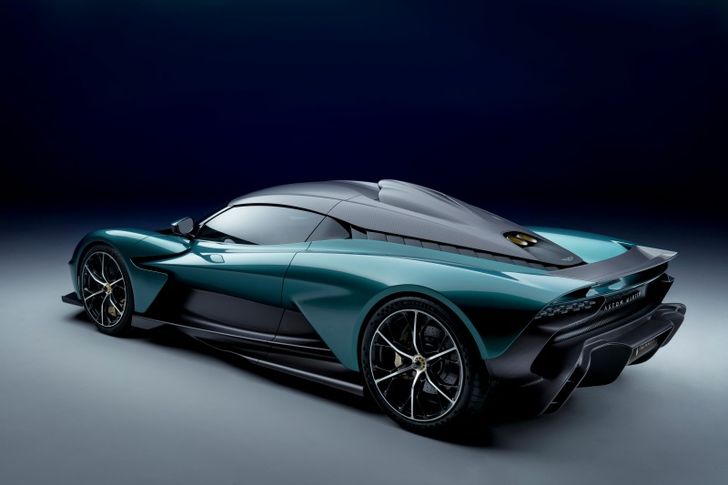 aston_martin_valhalla_10