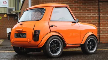 Morris Mini 1000 Shorty มินิตัวจิ๋วราวกับรถการ์ตูนเตรียมออกประมูลในอังกฤษ