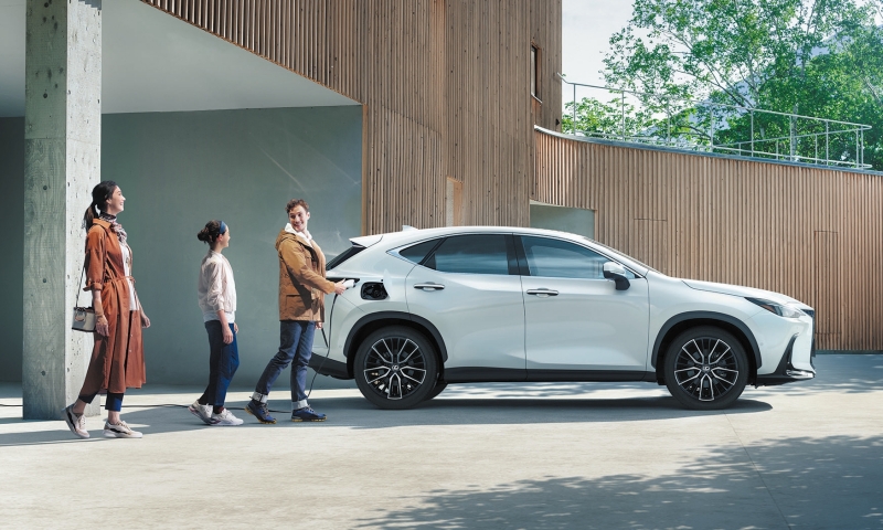 lexus_nx_11