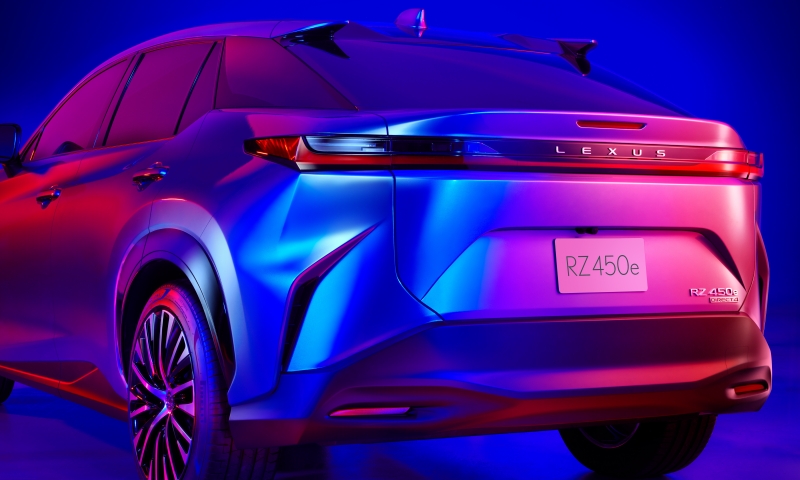 Lexus RZ 450e เอสยูวีไฟฟ้าหรูเผยทีเซอร์ล่าสุดก่อนเปิดตัวจริงปี 2022 นี้