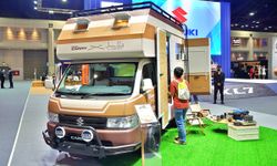 สายแคมป์ต้องโดน! Suzuki Carry Motor Home ดัดแปลงเป็นรถบ้านเสร็จสรรพเพียง 865,000 บาท