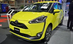Toyota Sienta 2022 รุ่นปรับปรุงใหม่ที่งานมอเตอร์โชว์ เคาะราคา 775,000 - 889,000 บาท