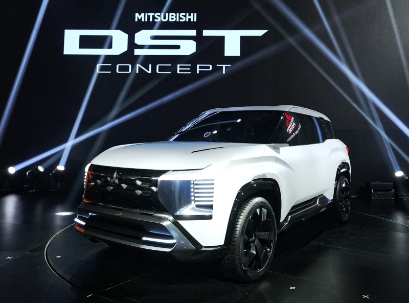 mitsubishi_dst_concept_17