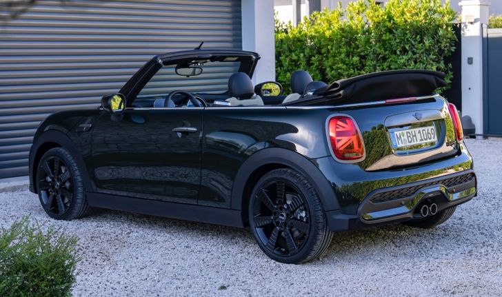 MINI Cooper S Convertible Resolute Edition ใหม่ เคาะราคาในไทย 3,090,000 บาท