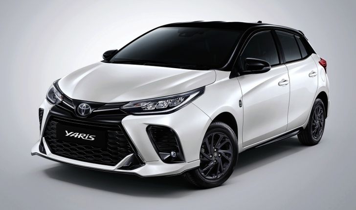 Toyota Yaris 2022 รุ่นพิเศษฉลองครบรอบ 60 ปี เคาะราคา 709,000 บาท