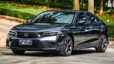 ภาพจริง Honda CIVIC e:HEV EL+ ตัวรองท็อปไฮบริด ถูกกว่า RS ถึง 130,000 บาท