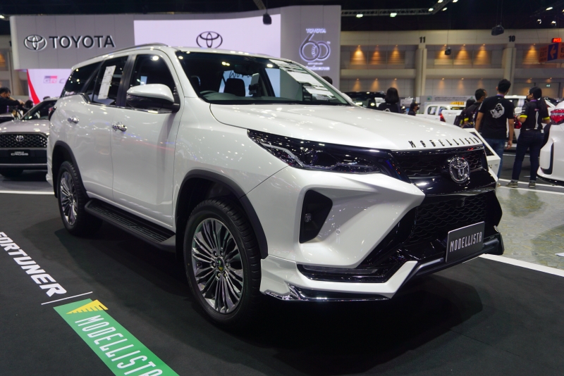 Toyota Fortuner Modellista