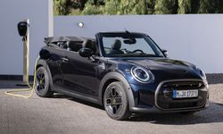 MINI Cooper SE Convertible 2023 ใหม่ มินิไฟฟ้าเปิดประทุนวางขายจำกัดเพียง 999 คัน