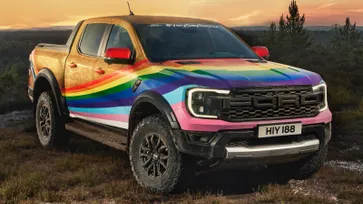 Ford เคยเปิดตัว "Very Gay Raptor" ต้อนรับ Pride Month สนับสนุนความเท่าเทียม