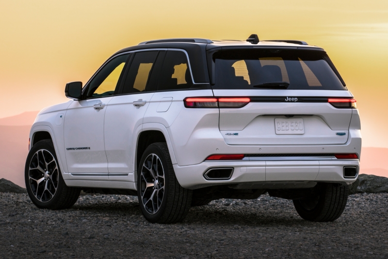 jeep_grand_cherokee_4xe_28