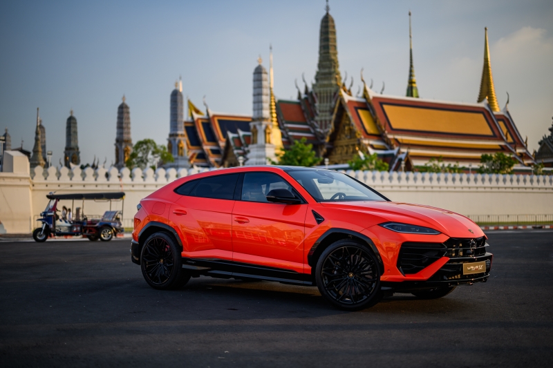 lamborghini_urus_se_08