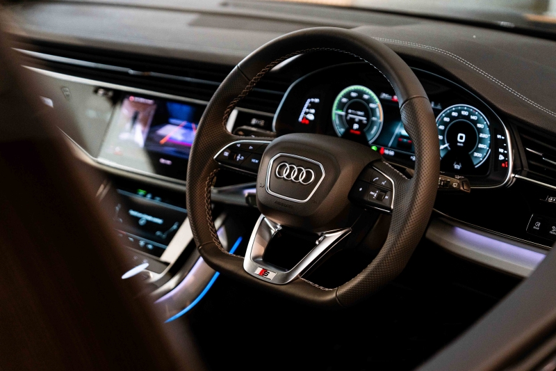 audi_q7_21