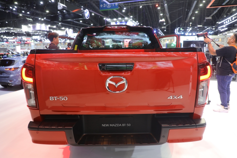 mazda_bt50_2025_12