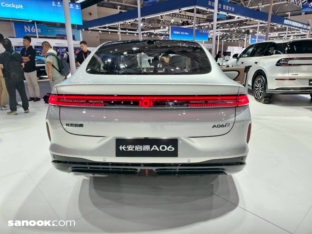 batch_line_album_a06_250905_2