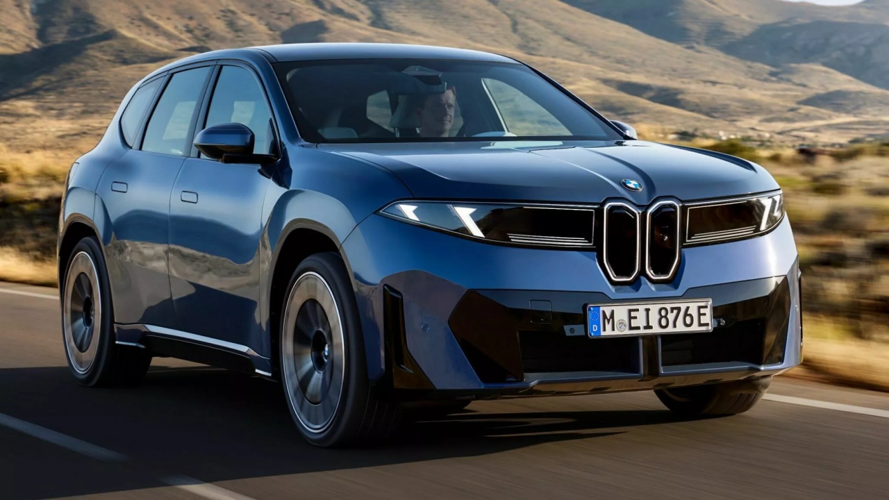 batch_bmw-ix3-16-copy-2048x11