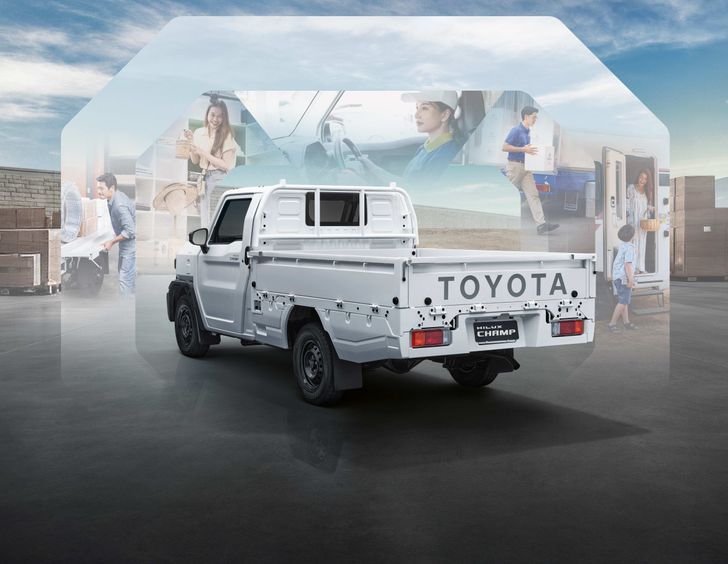 coverback_hiluxchamp_9cmyk