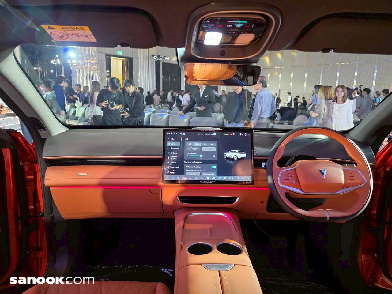 batch_line_album_dee_251020_4_3