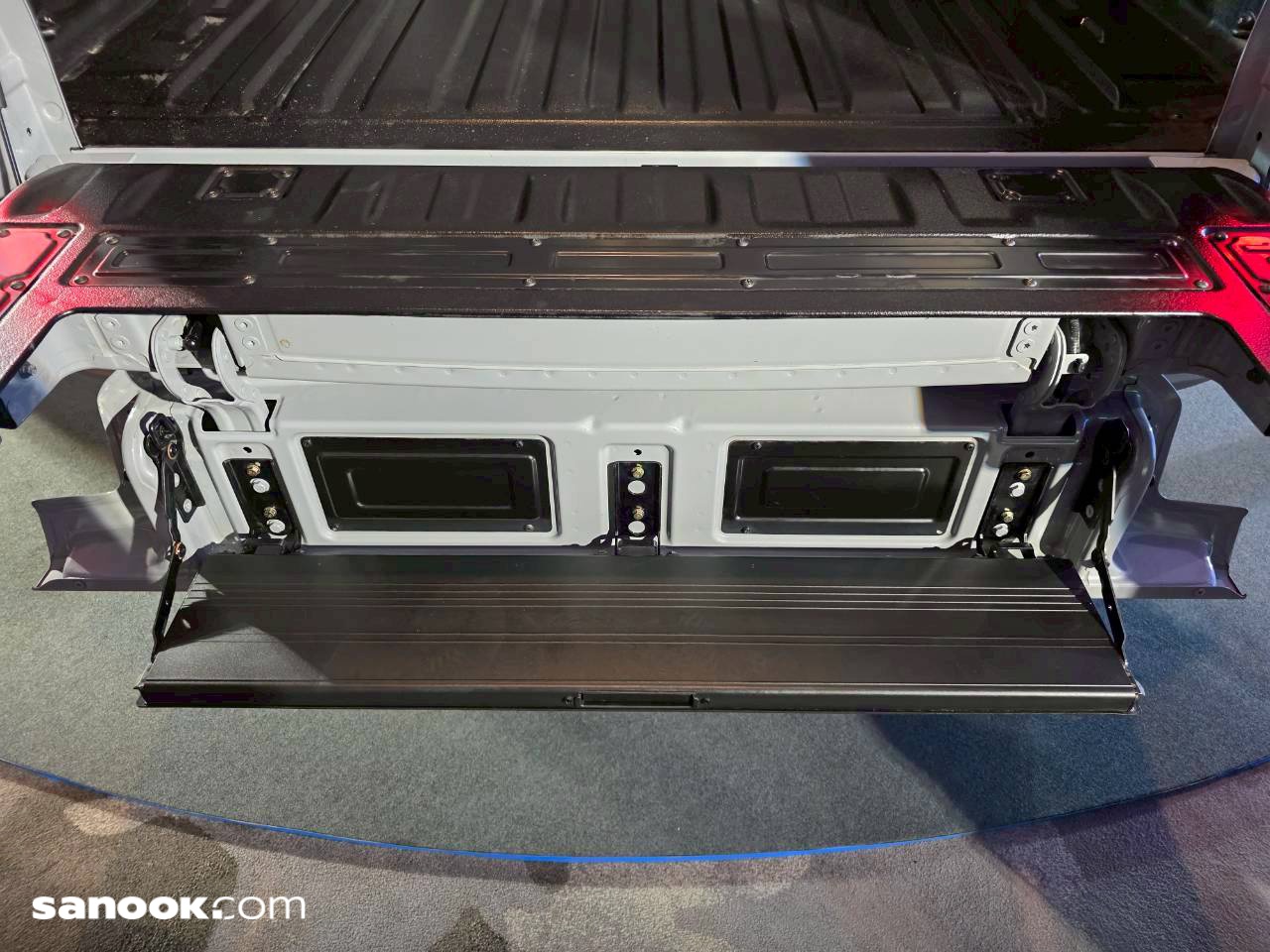 batch_line_album_dee_251020_6_1