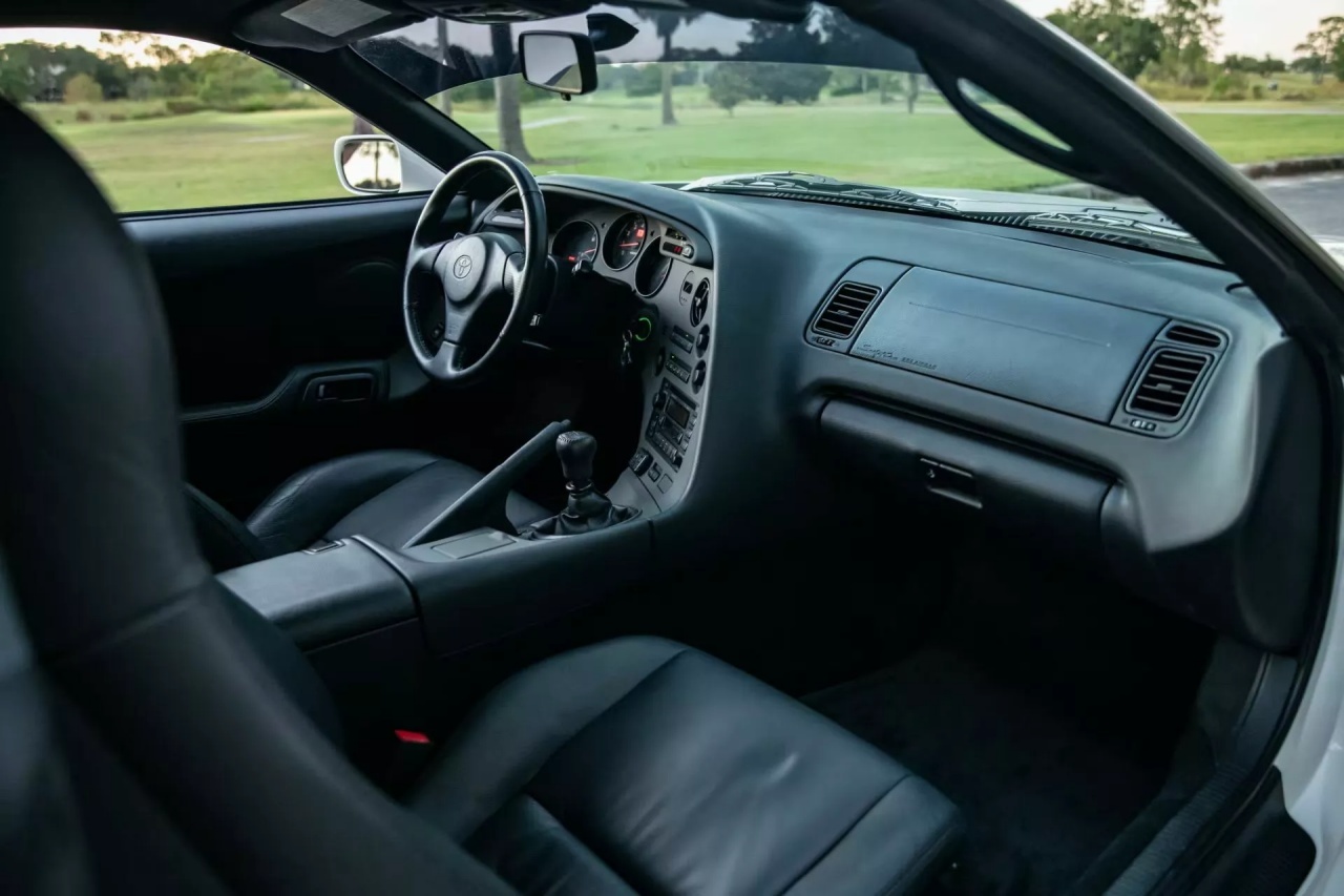 batch_1998-toyota-supra-aucti_2