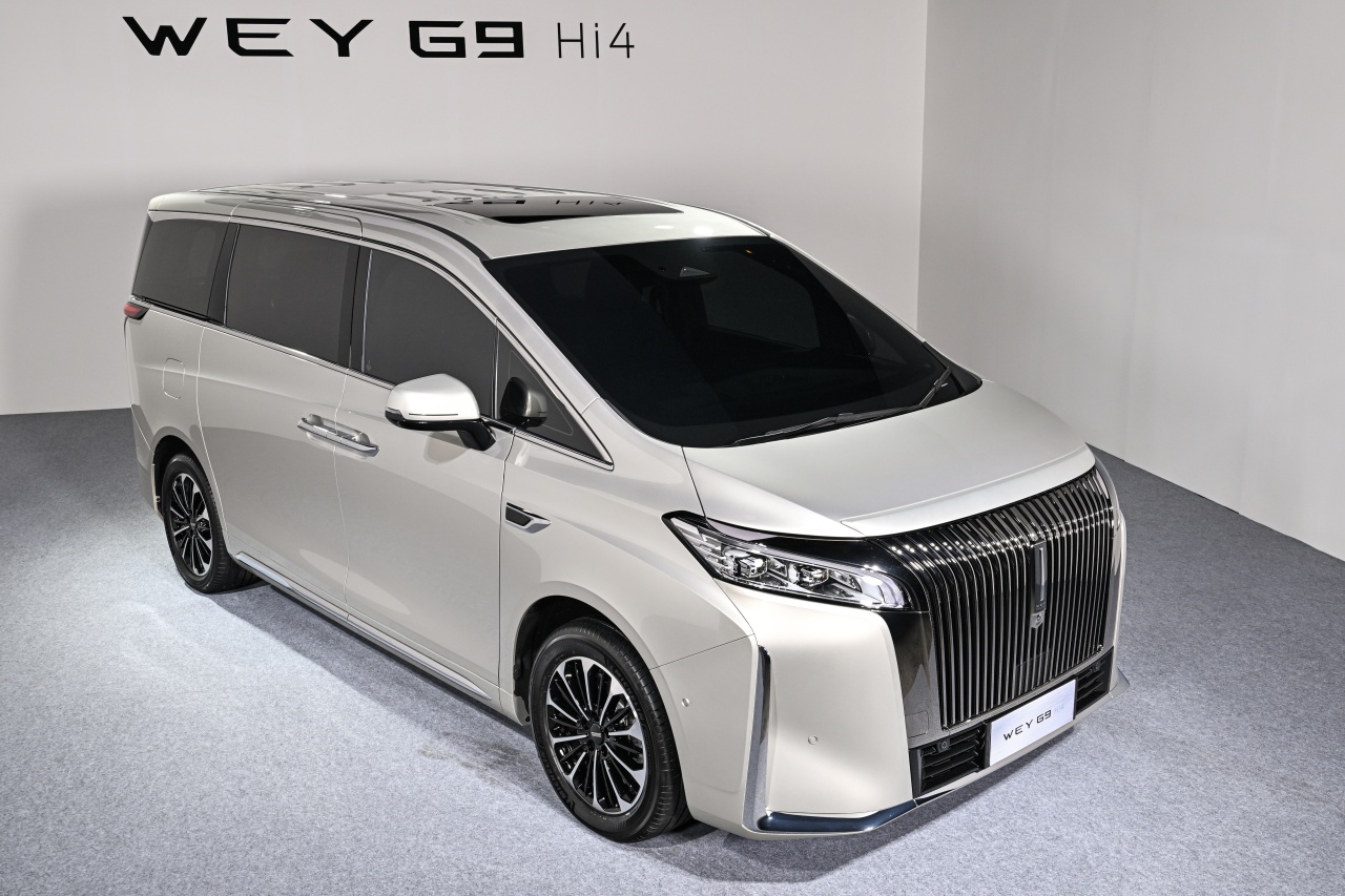 batch_010_bronzegold