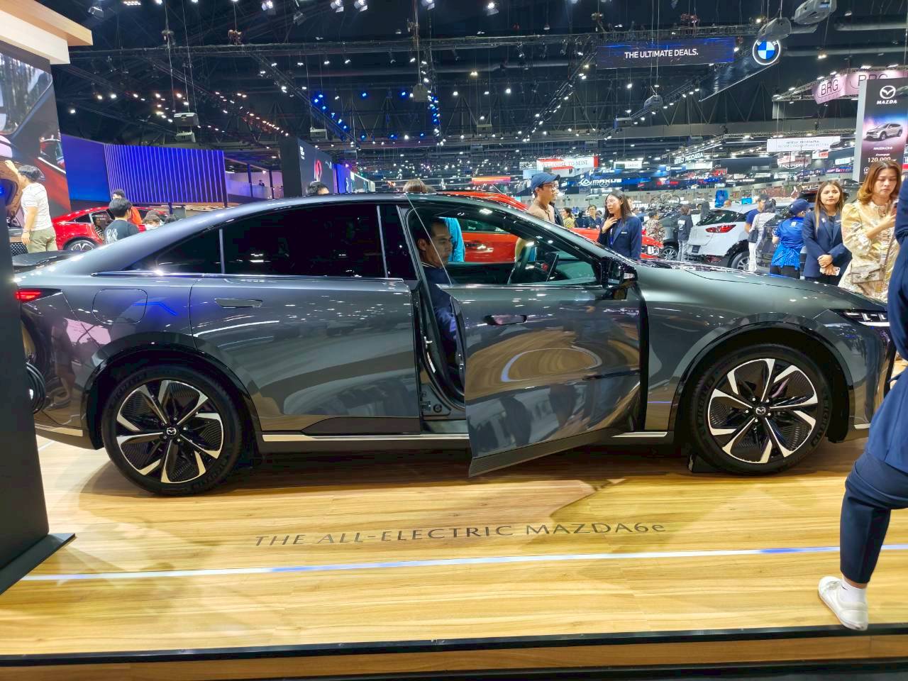 line_album_6e_251202_13