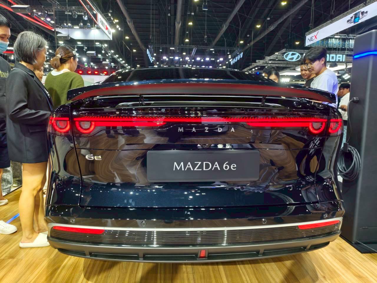 line_album_6e_251202_4