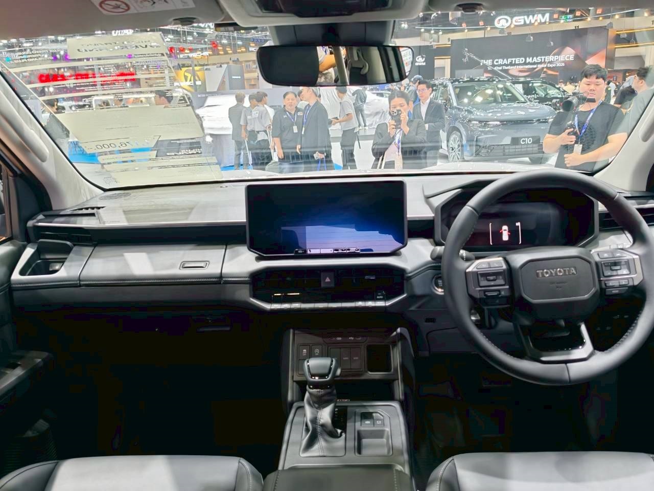 batch_line_album_toyota_motor_3