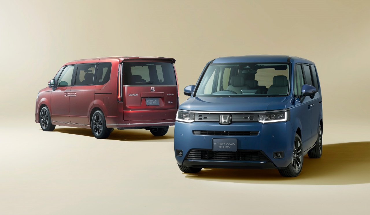 batch_4251218-stepwgn_002h-2