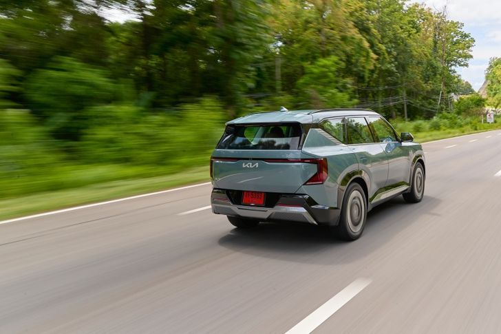 kia_ev5_test_drive_01