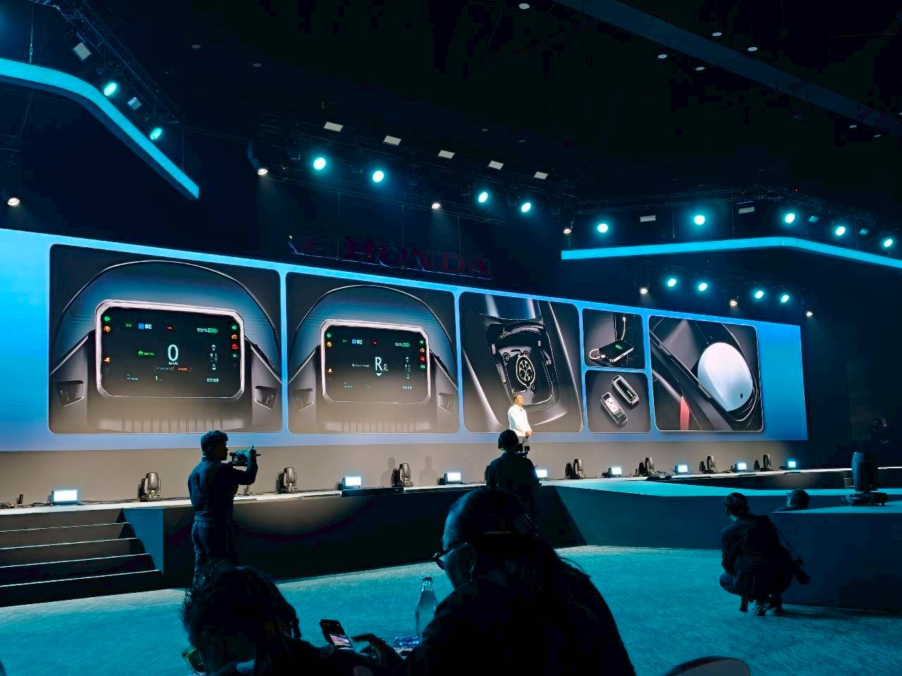 line_album_honda_260109_16