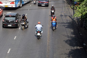 ขับรถย้อนศร ค่าปรับ+ขับรถย้อนศร โทษ