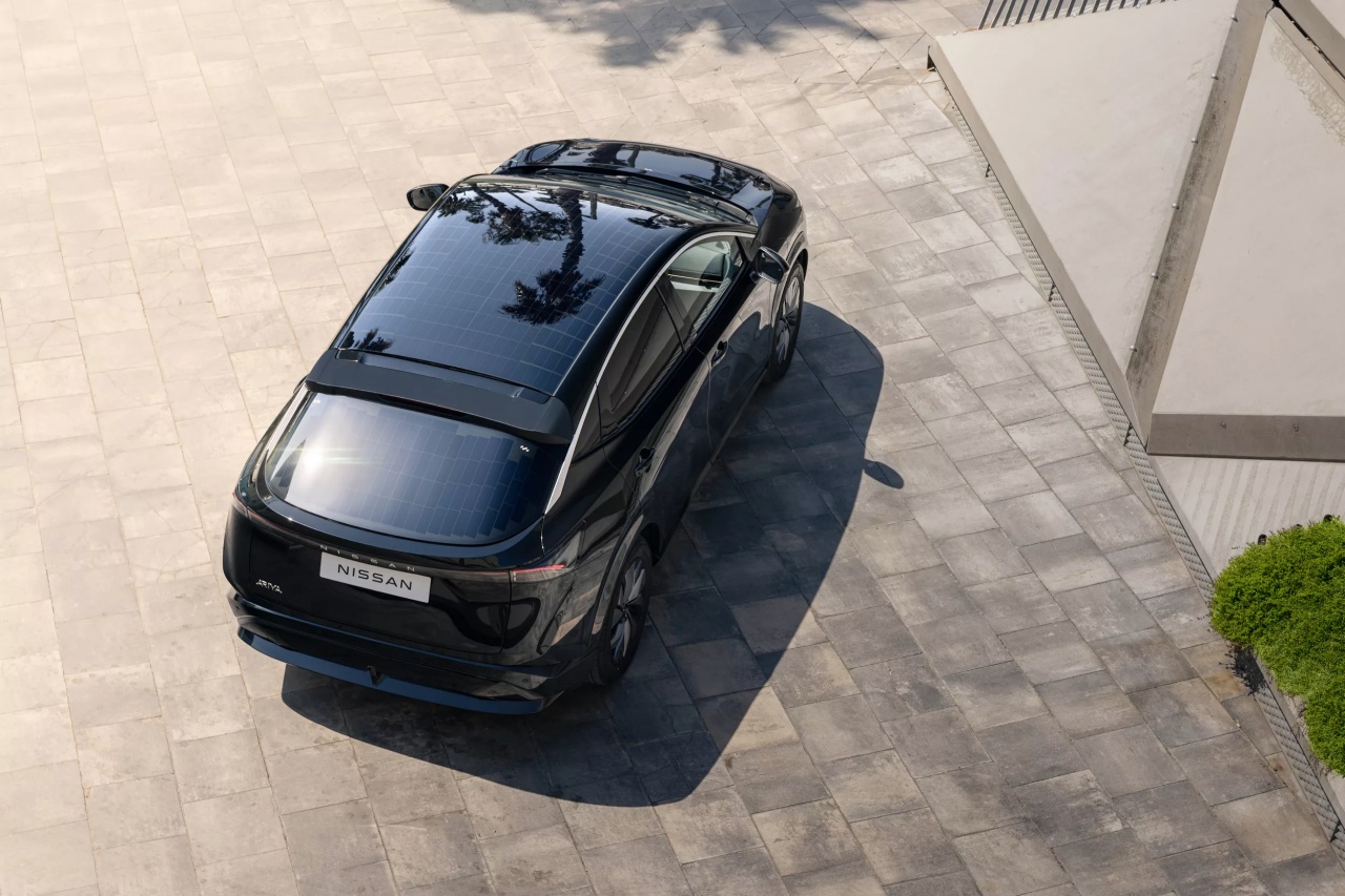 Nissan Ariya Solar Concept ชาร์จไฟจากแดด วิ่งฟรี 23 กม./วัน ลดจอดชาร์จ 65%