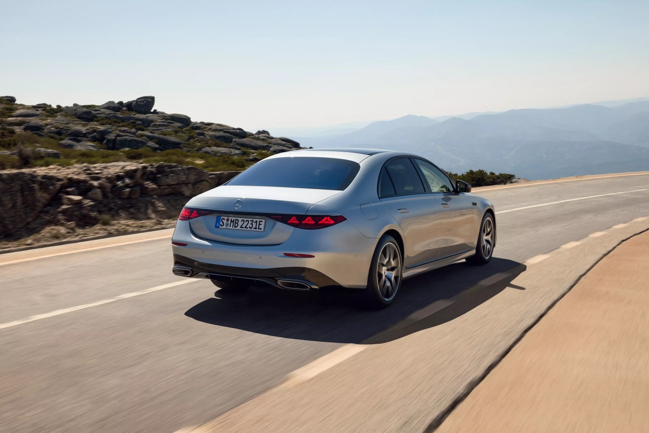 batch2027-mercedes-s-class-47