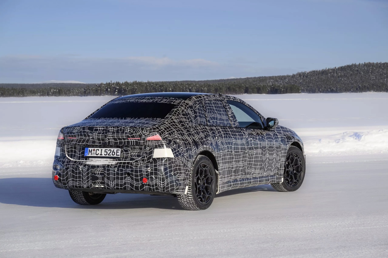 2027-bmw-i3-sedan-37_batch