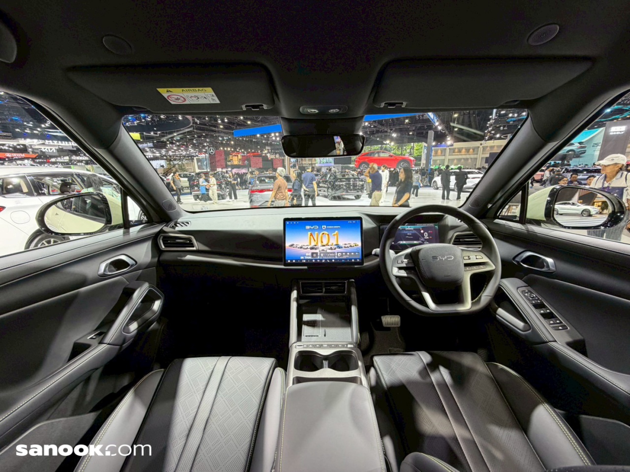 line_album_bud_260324_12_batc