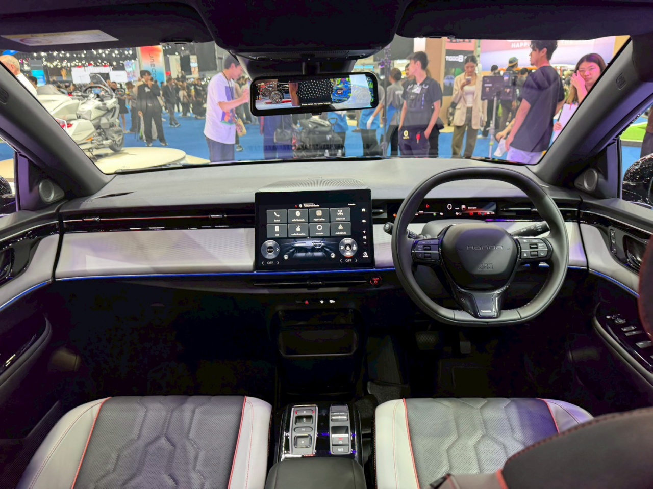 line_album_en2_260324_9_batch