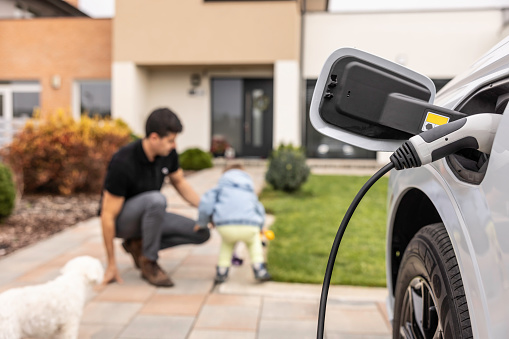 gettyimages-1757339184-170667