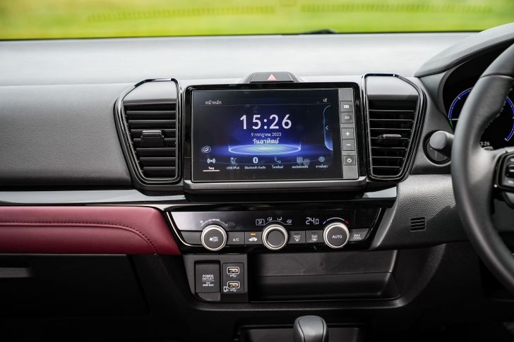 honda_city_ehev_17