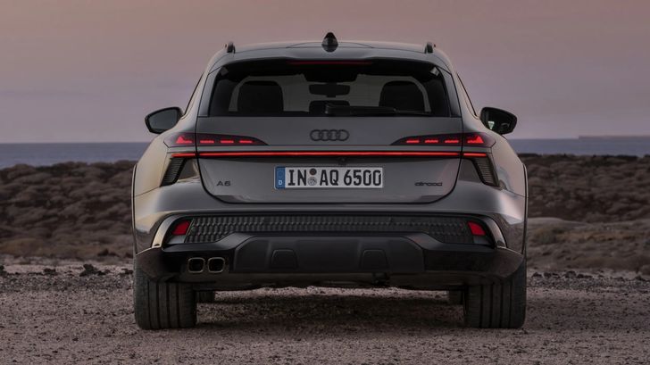 2027-audi-a6-allroad-quattro-_8