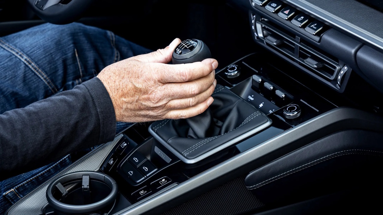 batchporsche-manual-gearbox