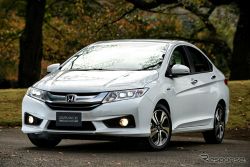 เปิดตัว Honda Grace Hybrid พื้นฐานเดียวกับ City 2014