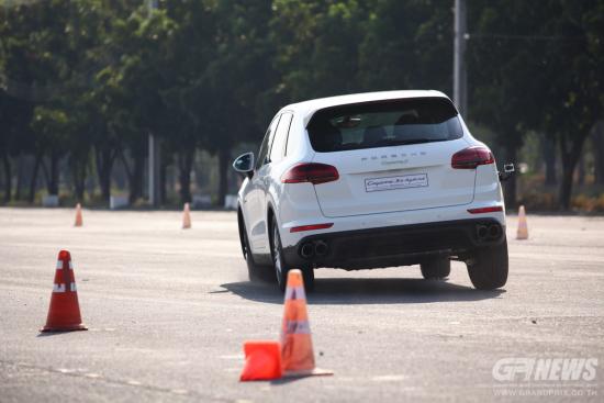 Porsche Cayenne S E-Hybrid 28