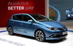 Toyota Auris 2015 โฉมใหม่เปิดตัวแล้วที่งาน Geneva Motor Show 2015