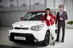 KIA รุกตลาดรถไทย เปิดตัวรถรุ่นใหม่ 2 รุ่นล่าสุด