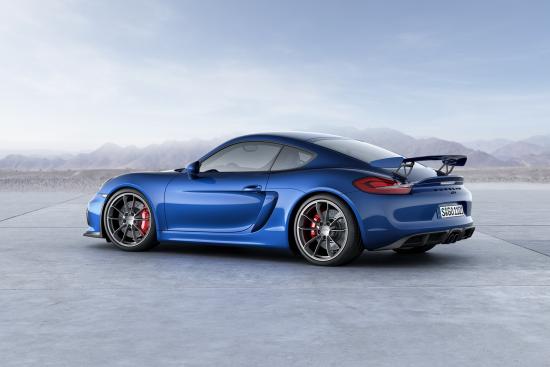 Porsche_cayman_GT4_1