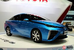 Toyota Mirai รถฟิวเซลพลังงานอนาคตเผยโฉมแล้วในไทยที่งานมอเตอร์โชว์ 2015